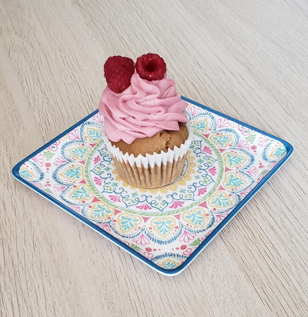 Vegâteau | 1215 Avenue du Mont-Royal E, Montréal, QC H2J 1Y2, Canada | Phone: (438) 868-0338