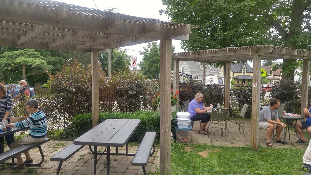 The Tin House | 2212 Line 34, Shakespeare, ON N0B 2P0, Canada | Phone: (519) 545-1445