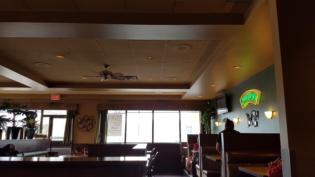Humptys Family Restaurants | 6510 4 St NE, Calgary, AB T2K 6H2, Canada | Phone: (403) 457-9902
