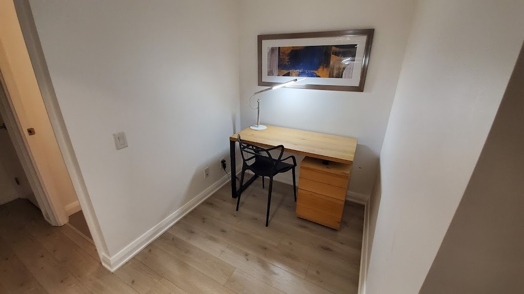 Jet Furnished Suites Yorkville | 155 Yorkville Ave, Toronto, ON M5R 1C4, Canada | Phone: (647) 227-6812