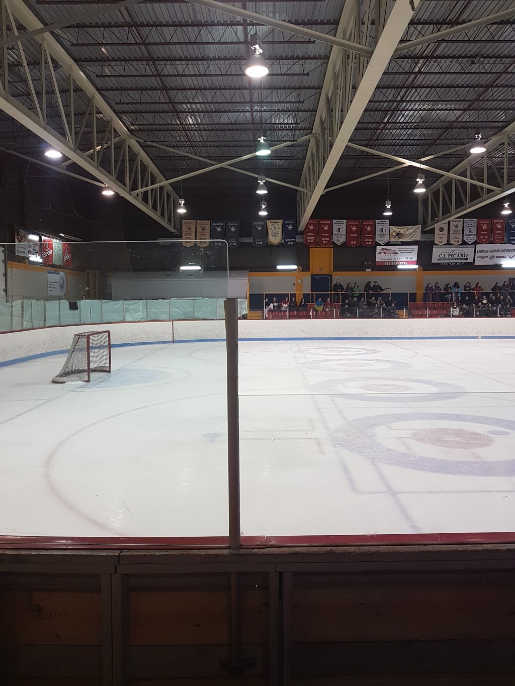 Centre Sportif & culturel Ste-Croix Inc | 6377 Rue Garneau, Sainte-Croix, QC G0S 2H0, Canada | Phone: (418) 926-2156