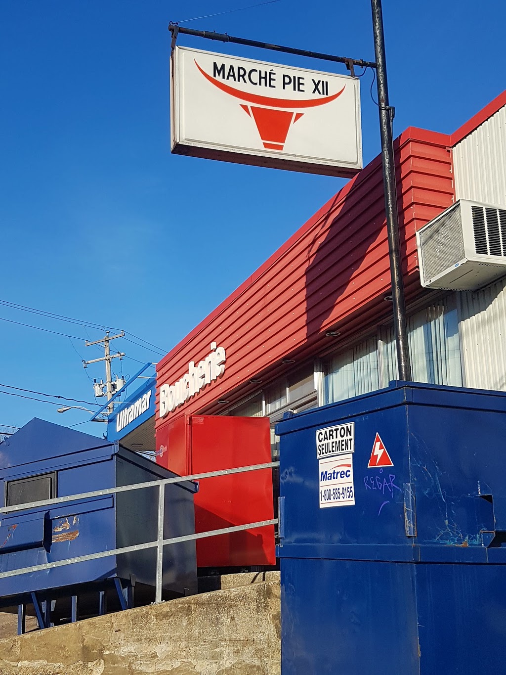Marché Pie XII | 7 Rue Odette-Pinard, Quebec City, QC G1E 5P3, Canada | Phone: (418) 661-6967