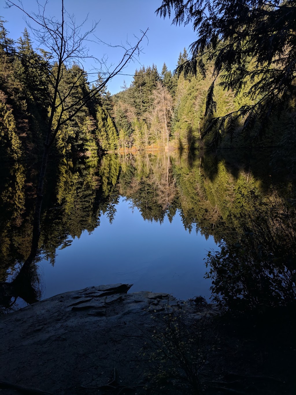 Lost Lake Parking Lot | 100-104 WA-11, Bellingham, WA 98229, USA