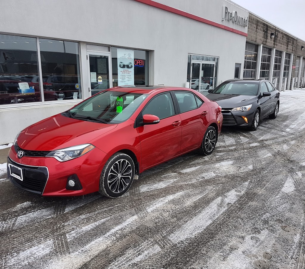 Guelph Toyota Used Car Dept | 635 Woodlawn Rd W, Guelph, ON N1K 1E9, Canada | Phone: (866) 834-1116