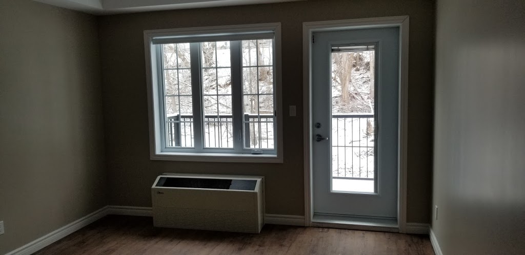 Rockland Manoir | 9040 County Rd 17, Clarence-Rockland, ON K4K 1V5 County Rd 17, Rockland, ON K4K 1V5, Canada | Phone: (613) 627-4854