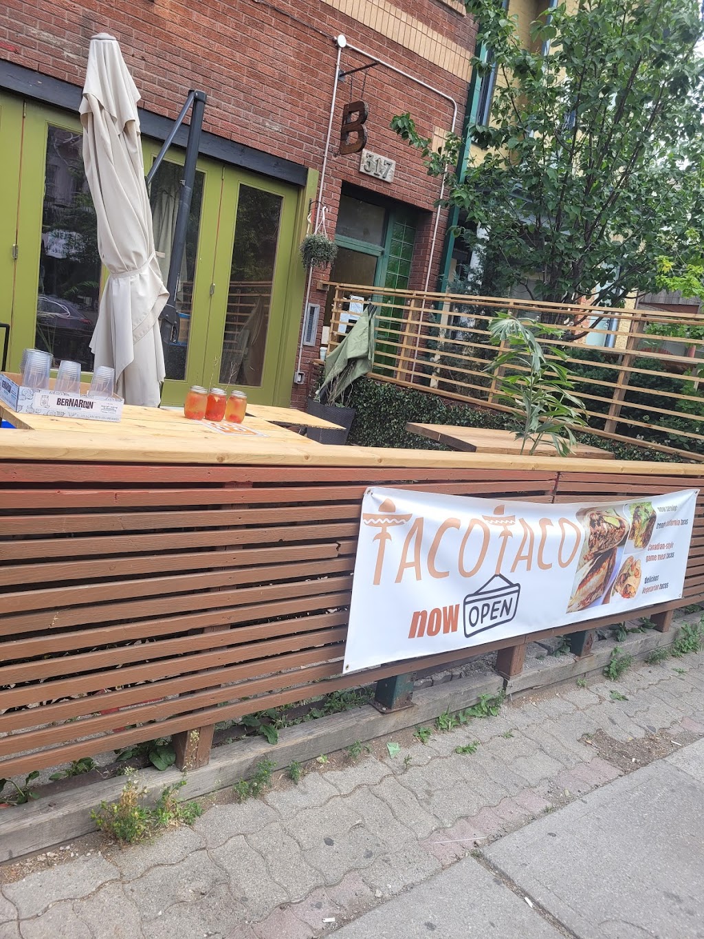 TacoTaco | 319 Augusta Ave, Toronto, ON M5T 1N9, Canada | Phone: (226) 747-6058