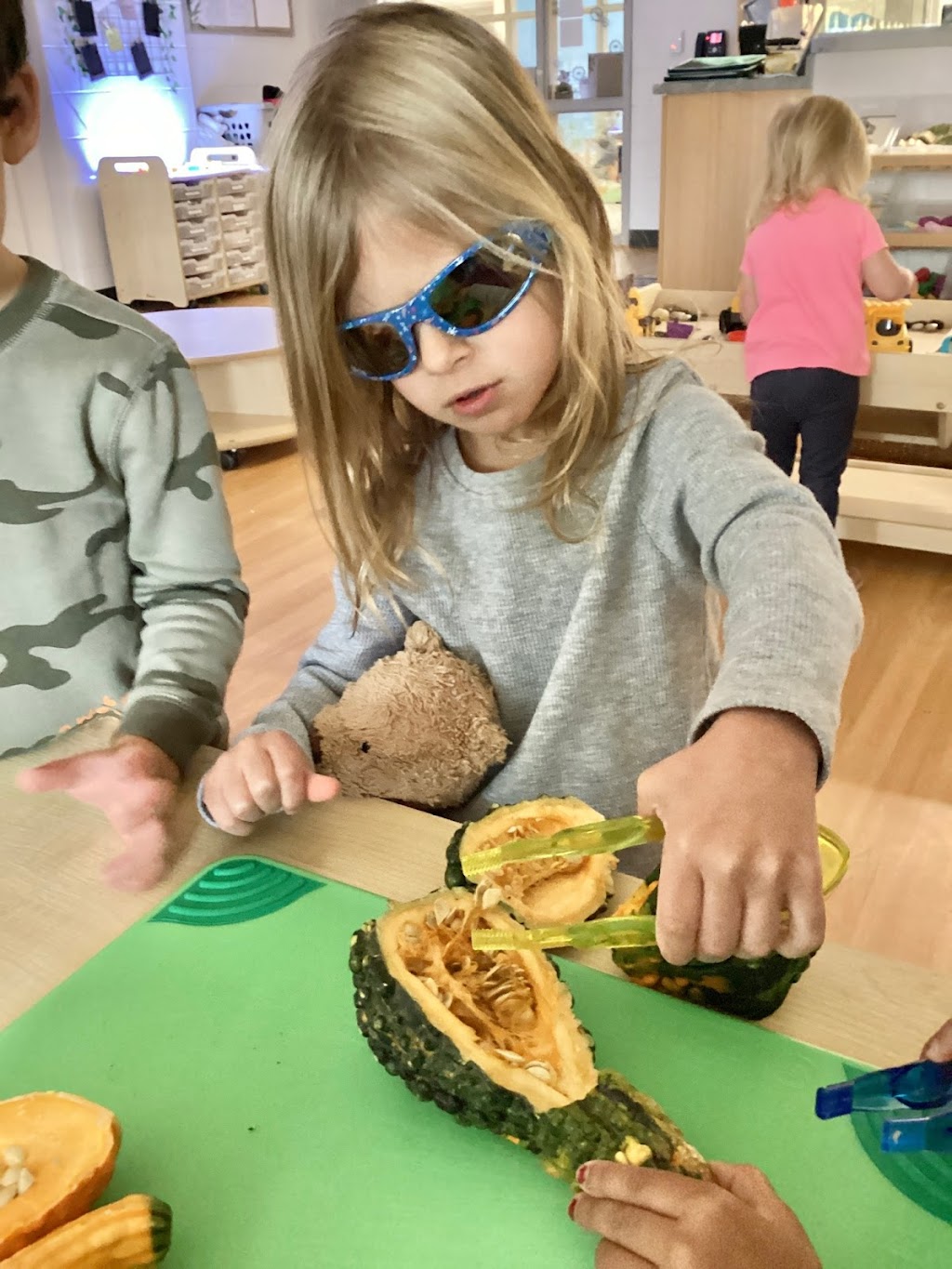 RisingOaks Early Learning | Oak Creek | Tartan Ave., Kitchener, ON N2R 1R7, Canada | Phone: (519) 893-7529