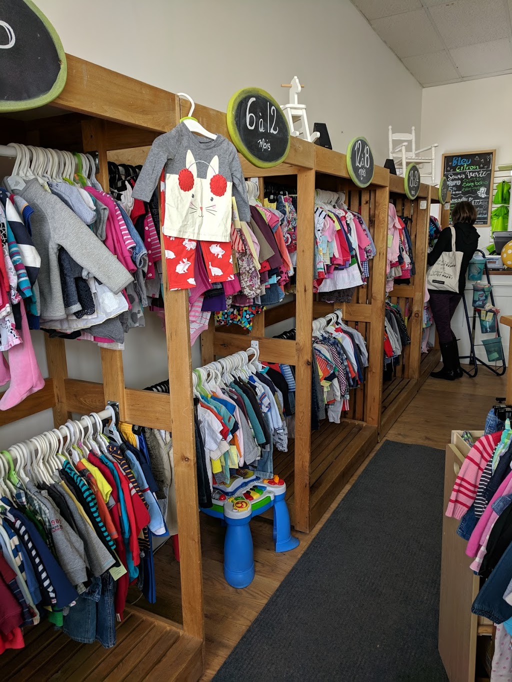 Boutique Bleu Citron | 899C Boulevard Curé-Labelle, Blainville, QC J7C 2L3, Canada | Phone: (450) 437-3686