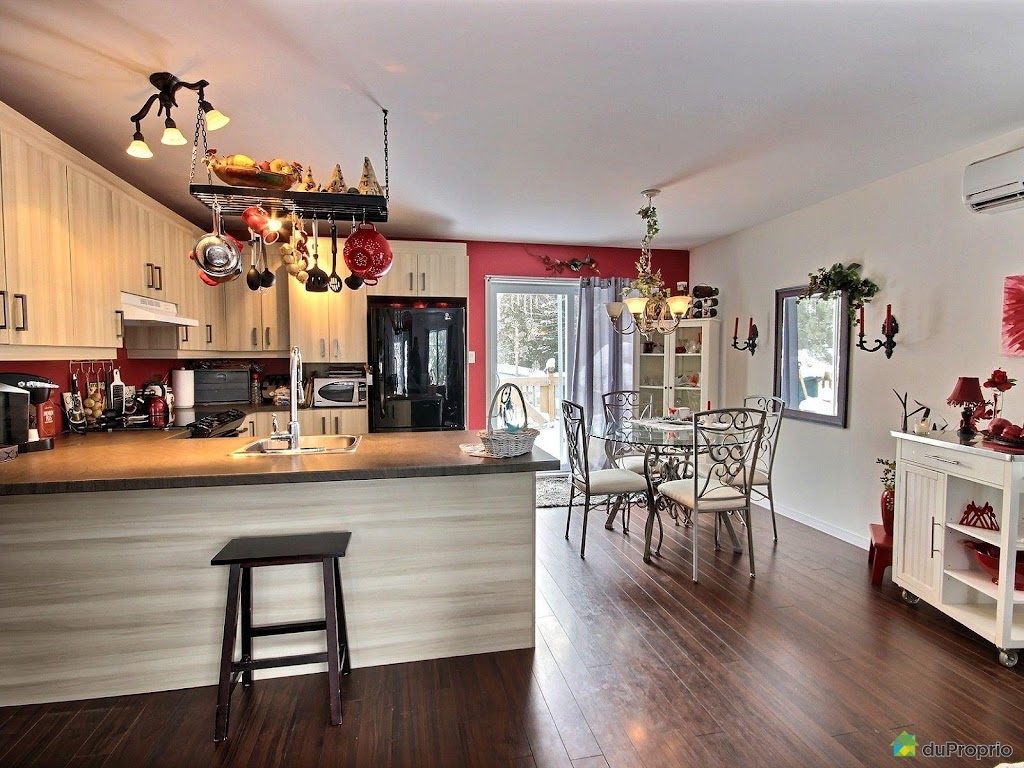 Construction Denis Filiatreault | 292 rue, Grande Allée, Drummondville, QC J2A 0M6, Canada | Phone: (819) 850-2651