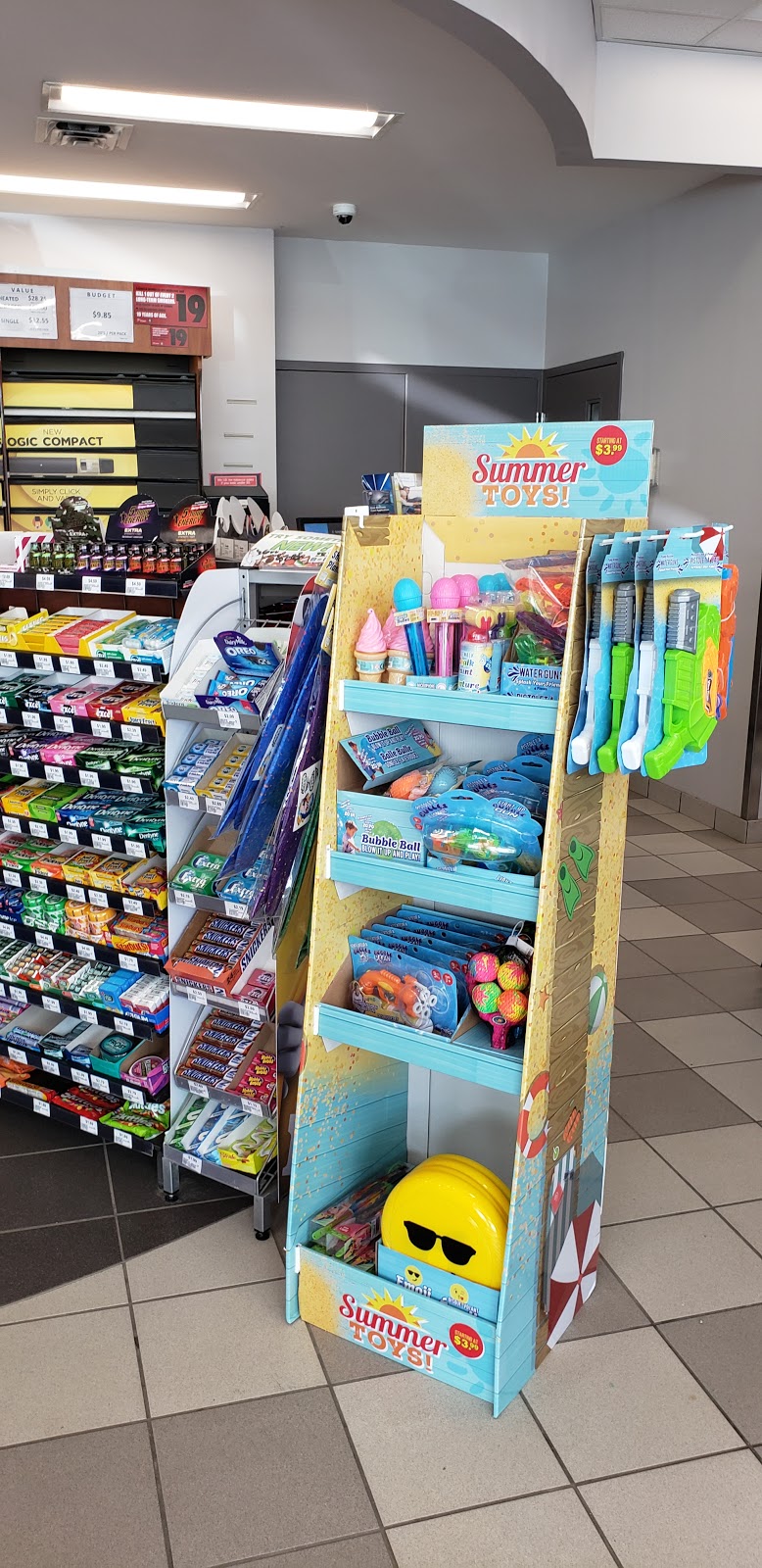 Esso | 435 Woodlawn Rd W, Guelph, ON N1K 1E9, Canada | Phone: (519) 837-9041