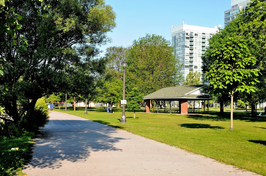 Sunnyside Boardwalk | Sunnyside Boardwalk, Toronto, ON M6S, Canada