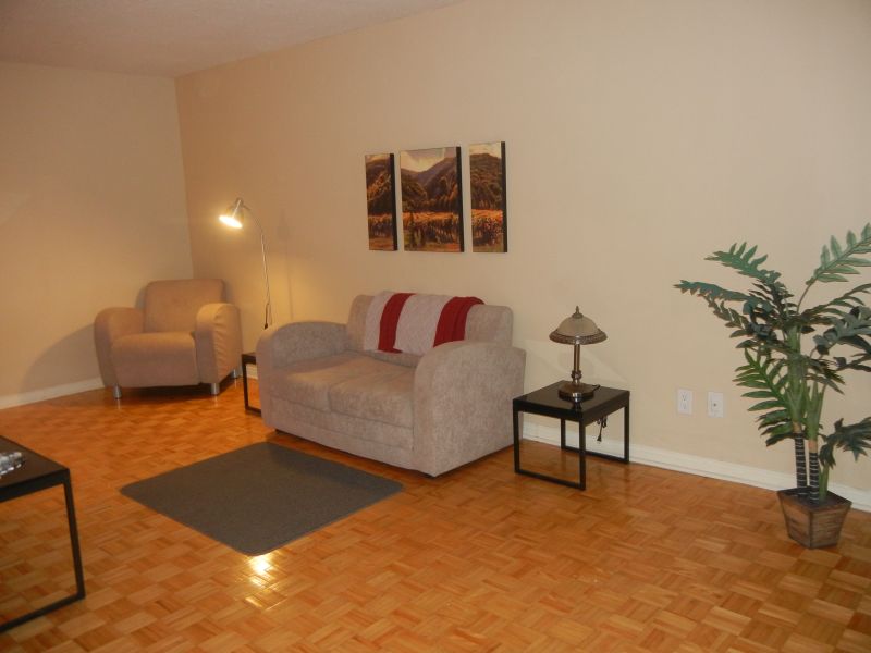 Parkside Lofts | 1160 Merivale Rd, Ottawa, ON K1Z 6B5, Canada | Phone: (613) 702-5001