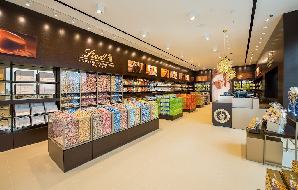 Lindt Chocolate Shop | 1135 Montée des Pionniers Unité 104, Lachenaie, QC J6V 0E1, Canada | Phone: (450) 654-8111