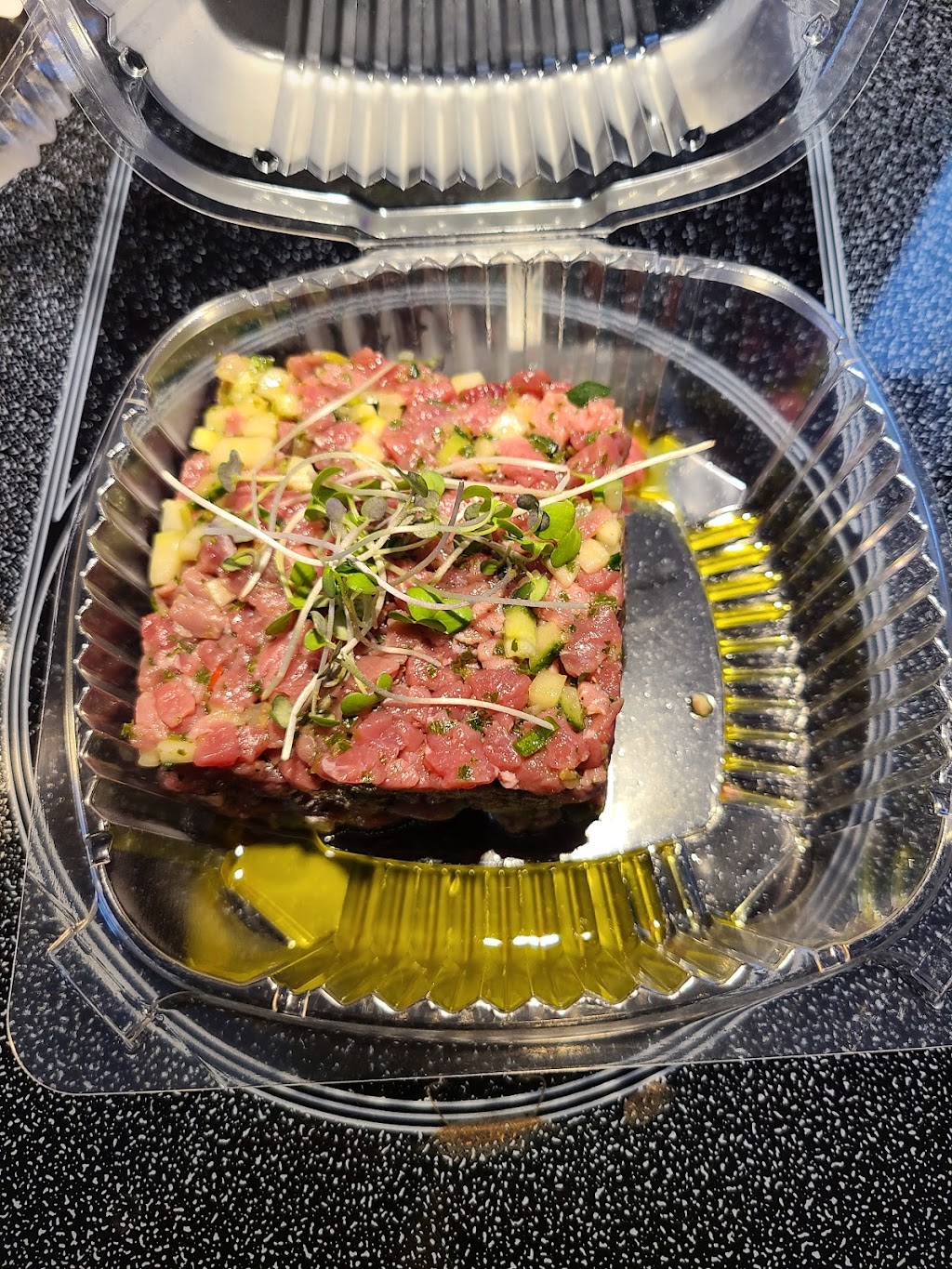 Pearson - Comptoir gourmet et chocolats fins | 3590 Bd du Saguenay, Jonquière, QC G7X 1G7, Canada | Phone: (418) 817-2229