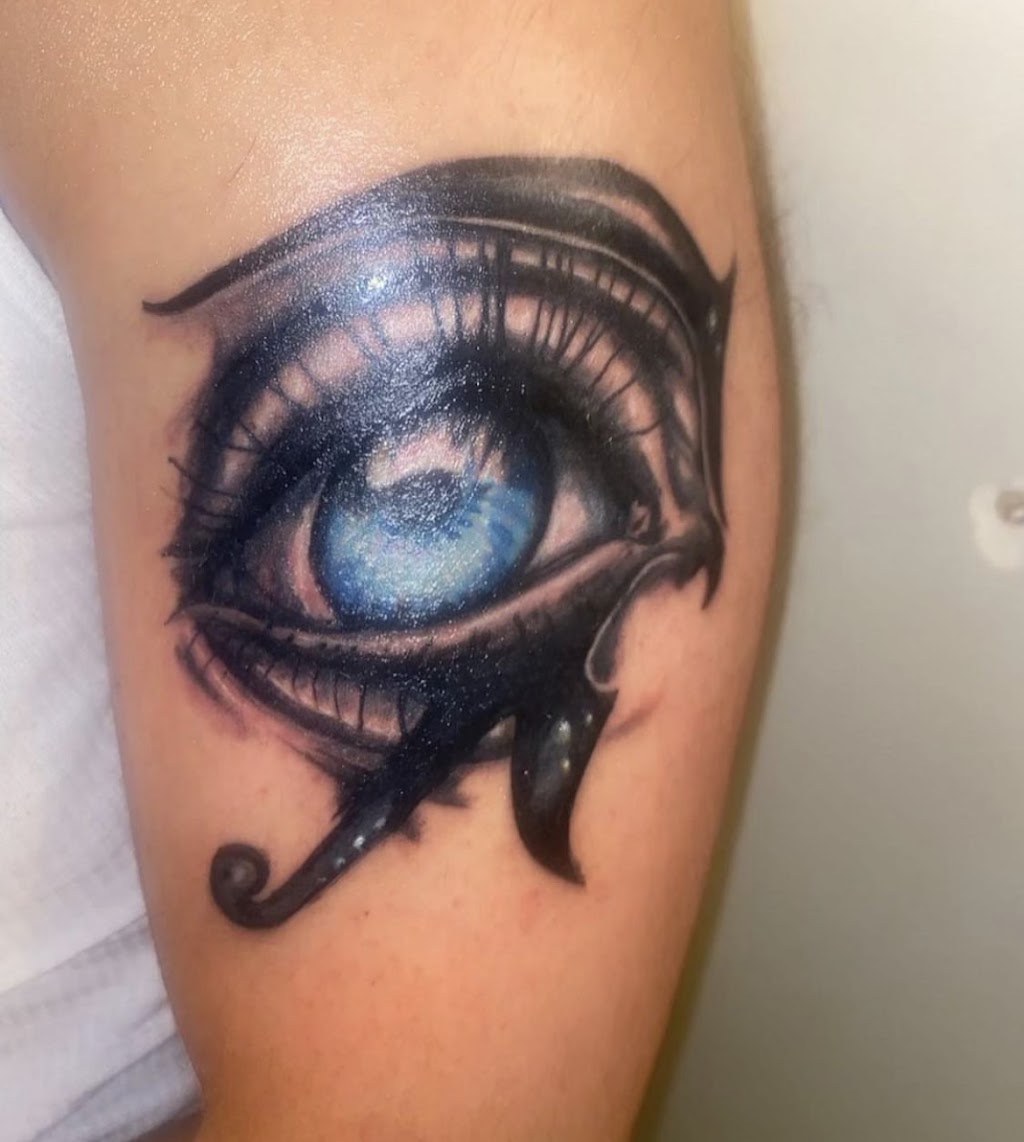 Drooztattoos | 3630 Brentwood Rd NW, Calgary, AB T2L 1K8, Canada | Phone: (403) 220-0017