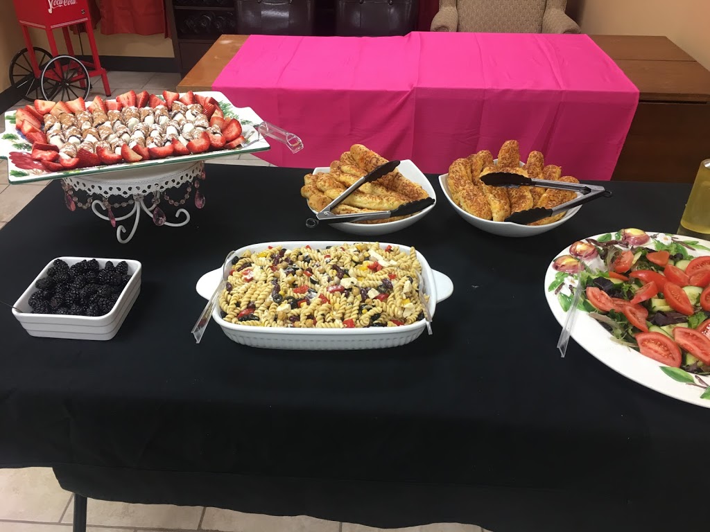 Julias Bistro | 1J6, 217 Niagara St, Dunnville, ON N1A 2A9, Canada | Phone: (905) 906-3924