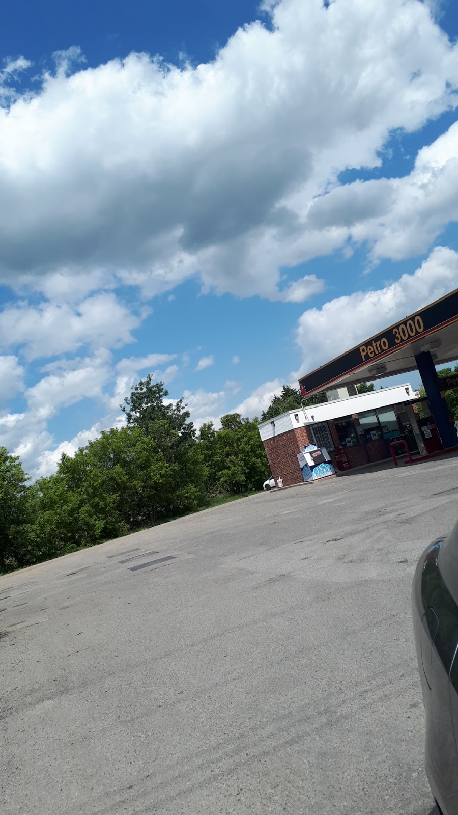 Petro 3000 | 15393 Airport Rd, Caledon East, ON L7C 1E6, Canada | Phone: (905) 584-1132