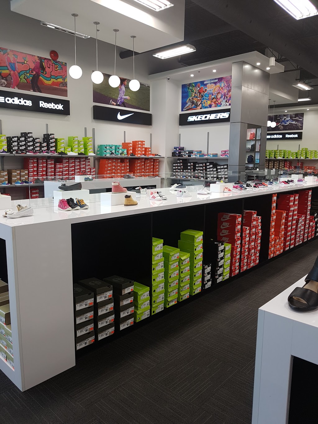 RUBINO | 71 Rue Valmont, Saint-Jérôme, QC J7Y 4Y2, Canada | Phone: (450) 436-8480