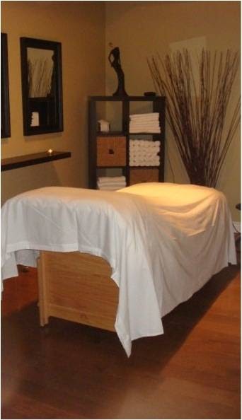 Project Skin MD Ottawa | 349 St Laurent Blvd, Ottawa, ON K1K 2Z7, Canada | Phone: (613) 745-7546