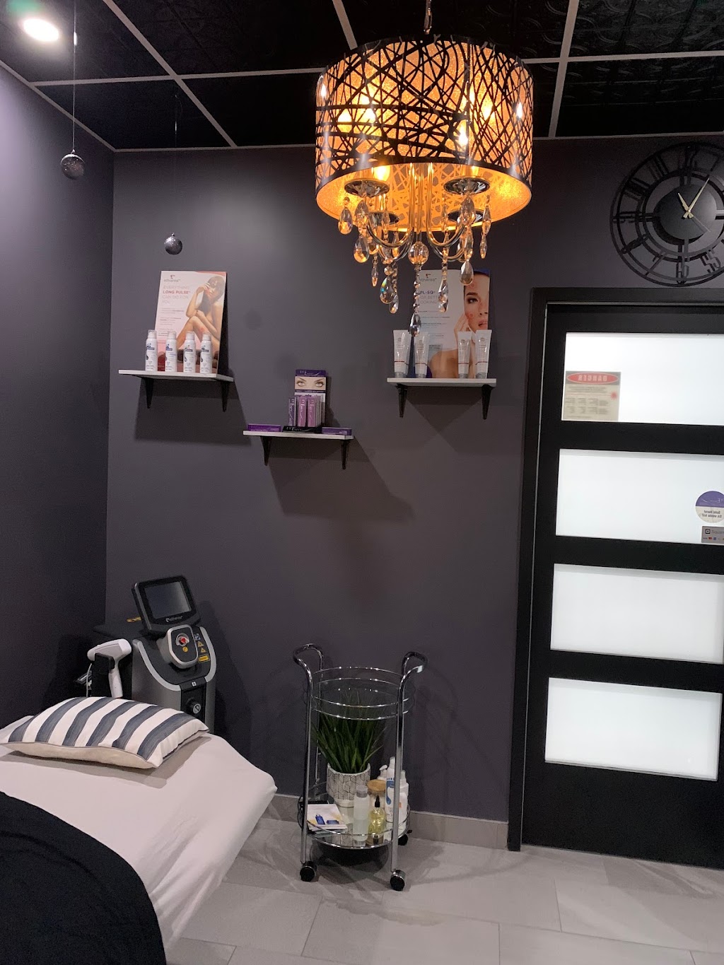 Lit Beauty Lab | 660 Bedford Hwy, Halifax, NS B3M 2L8, Canada | Phone: (902) 706-4713