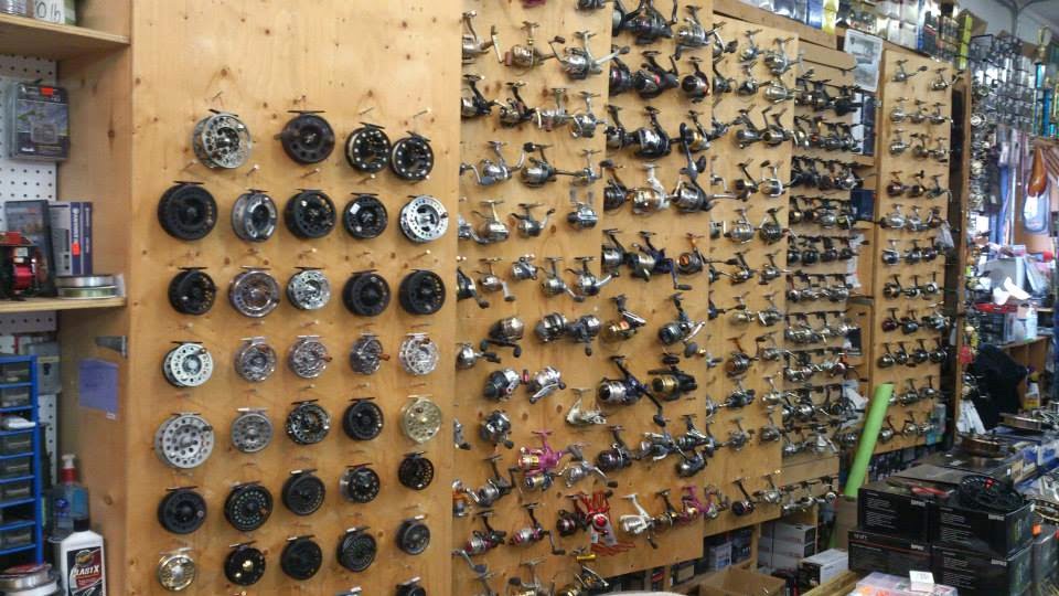 Angling Outfitters | 684460 Road 68, Woodstock, ON N4S 7V7, Canada | Phone: (519) 539-5494