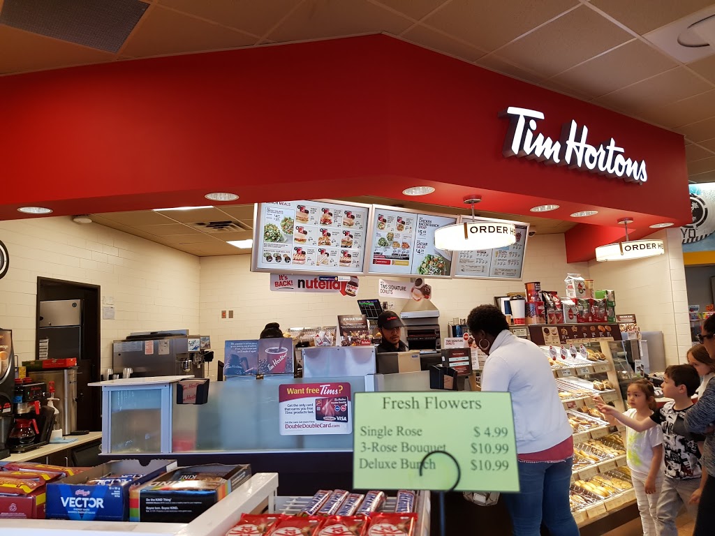 Esso | 150 Dupont St, Toronto, ON M5R 2E6, Canada | Phone: (416) 850-9636