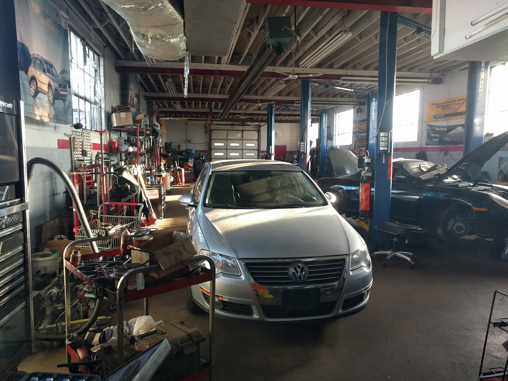 MARIOS AUTO TECH INC | 383 Bering Ave, Etobicoke, ON M8Z 3B1, Canada | Phone: (416) 234-1145