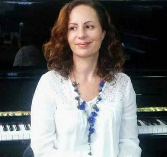 Piano Lessons with Maya | 41 Mendel Crescent, Thornhill, ON L4J 9B6, Canada | Phone: (416) 357-8345