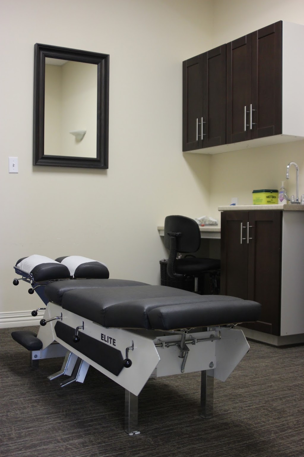 Arnprior Chiropractic Health Centre | 5 Charles St, Arnprior, ON K7S 1A6, Canada | Phone: (613) 623-9440