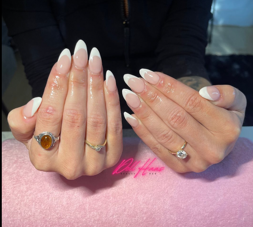 The Doll Haus | 3468 Petawawa Blvd, Petawawa, ON K8H 1X3, Canada | Phone: (613) 687-2220