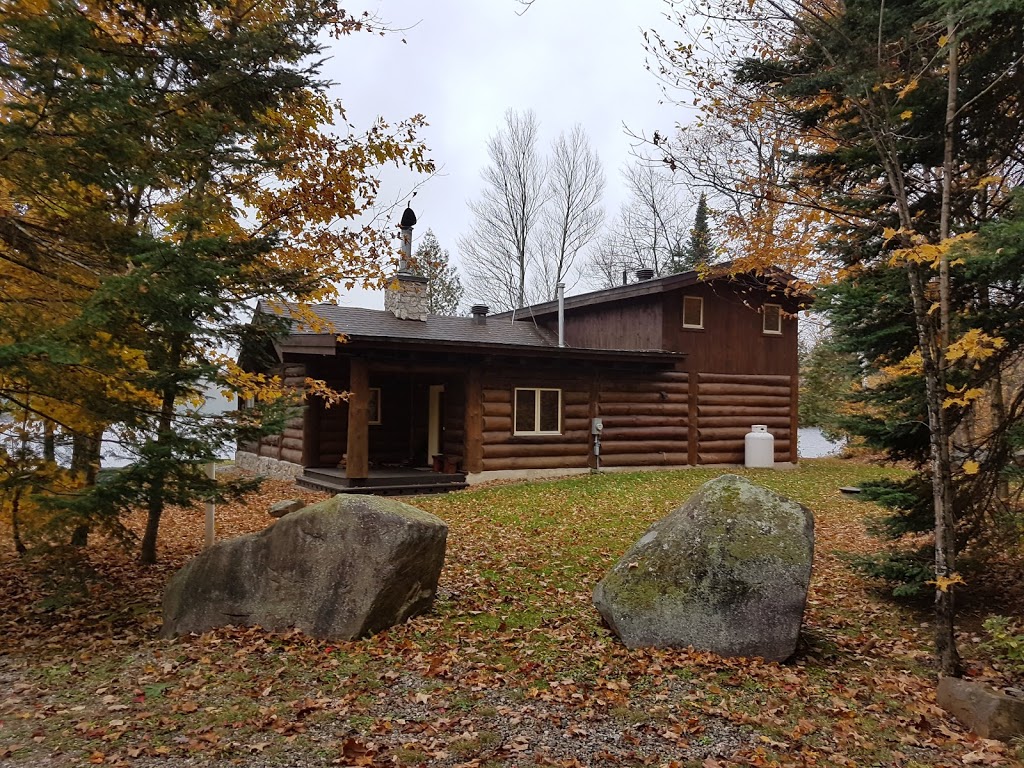 Centre Védique Birla | 576 QC-315, Chénéville, QC J0V 1E0, Canada | Phone: (866) 428-3799