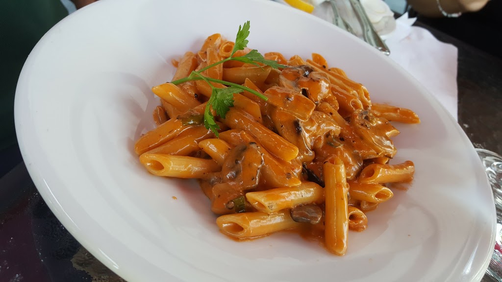 Piazza Romana | 339 Chemin du Bord-du-Lac, Pointe-Claire, QC H9S 4L6, Canada | Phone: (514) 697-3593