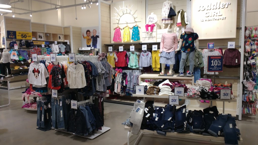 Old Navy Outlet | 555 Sterling Lyon Pkwy Anchor D, Winnipeg, MB R3P 2T3, Canada | Phone: (204) 453-3440
