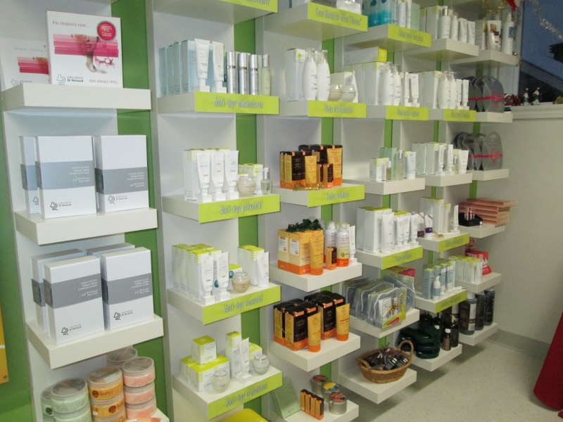 Clinique Esthétique Roselyne | 3244 Boulevard Saint-Jean, Trois-Rivières, QC G9B 2M1, Canada | Phone: (819) 377-9036