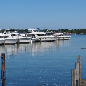 Mid River Marina Inc | 3670 River Rd, Tonawanda, NY 14150, USA | Phone: (716) 875-7447