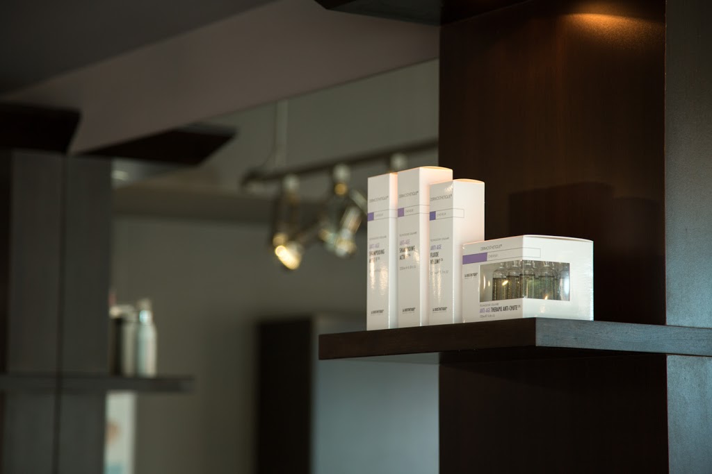Mystique Hair Design | 15621 Marine Dr, White Rock, BC V4B 1E1, Canada | Phone: (604) 542-3616