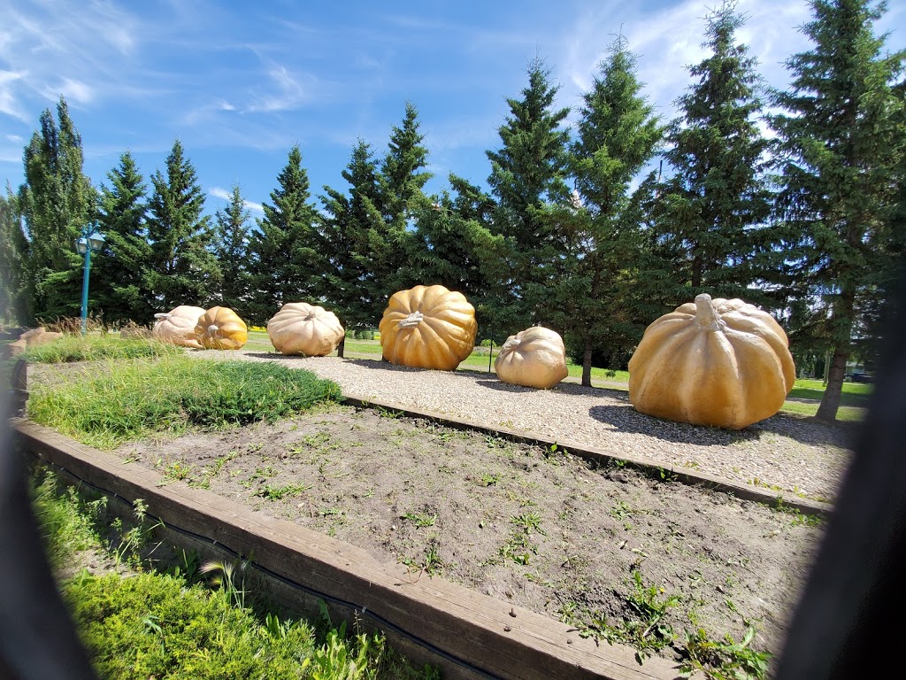 Smoky Lake Inn | 4 Wheatland Ave, Smoky Lake, AB T0A 3C0, Canada | Phone: (780) 656-3615