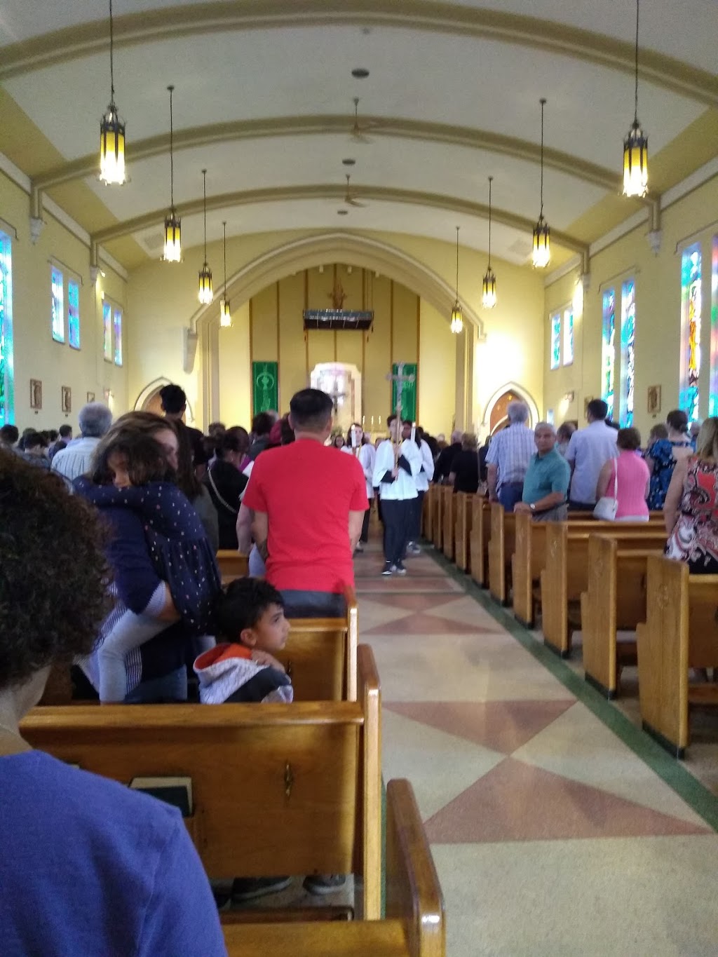 St Gertrudes Catholic Church | 690 King St E, Oshawa, ON L1H 1G5, Canada | Phone: (905) 433-0828