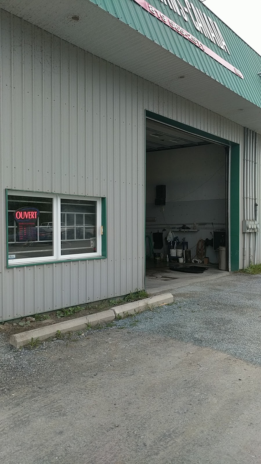Simon Perron Esthétique Auto | 2105 rue saint francois nord, Sherbrooke, QC J1H 0C9, Canada | Phone: (819) 437-1715