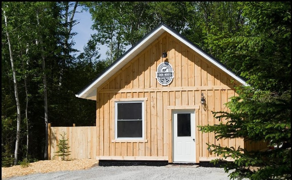 Iron Horse Boarding Kennel | 10 Subway Rd, Tiny, ON L0K 2E1, Canada | Phone: (705) 528-3206