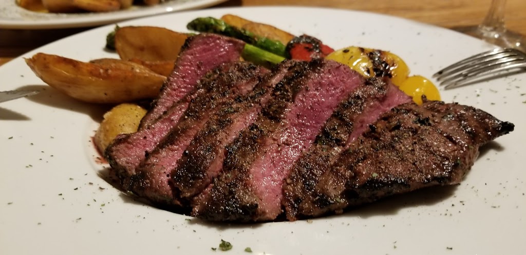 Cascata Bistro | 281 Carlisle Rd, Carlisle, ON L0R 1H2, Canada | Phone: (289) 895-7986