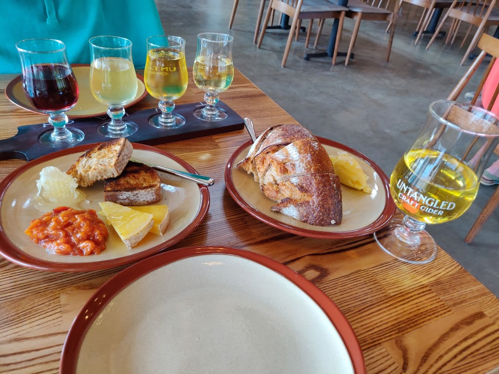 Untangled Craft Cidery | 725 MacKenzie Rd, Cawston, BC V0X 1C2, Canada | Phone: (250) 499-0758