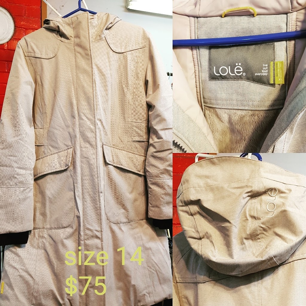 Pompeos Shoppe | 72 Rue de la Rivière, Bedford, QC J0J 1A0, Canada | Phone: (450) 248-3553