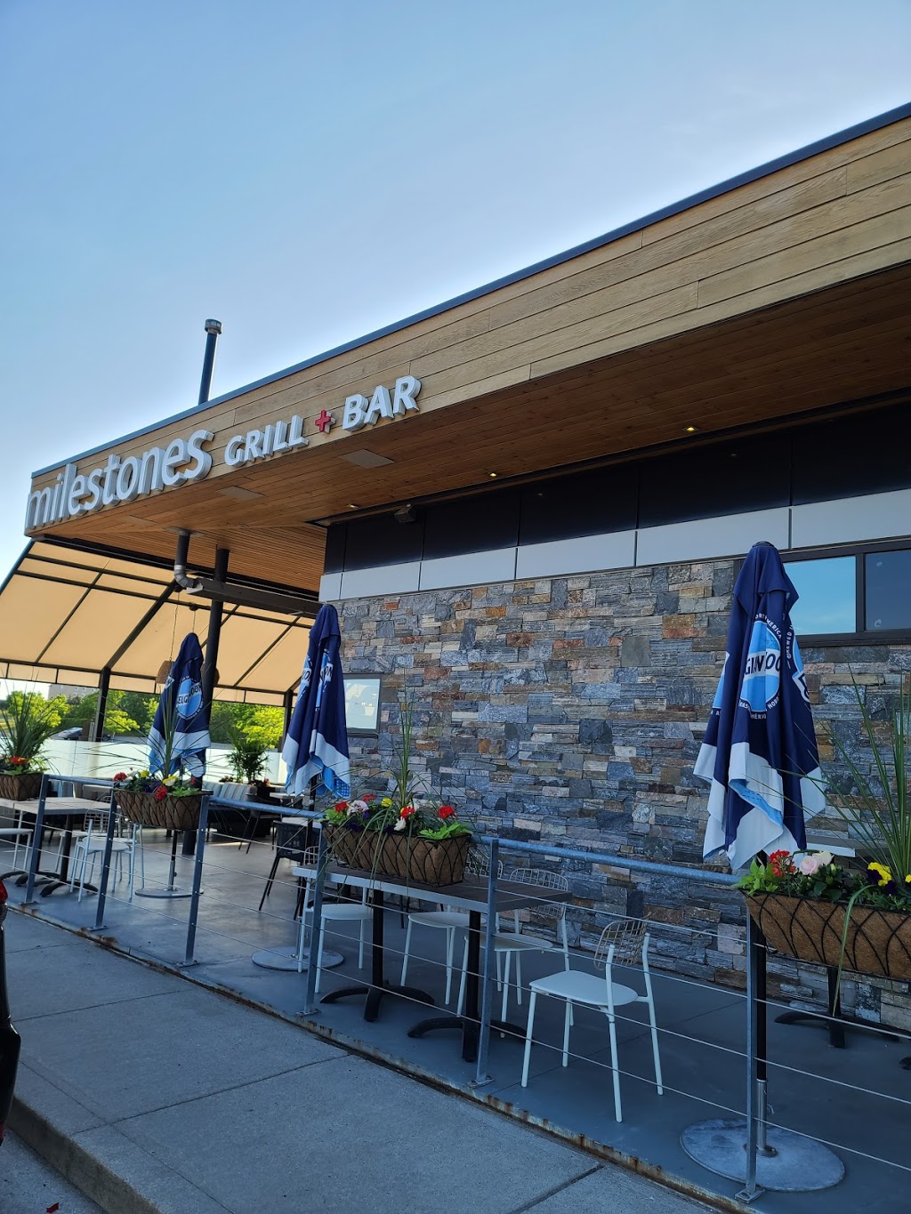 Milestones | 3529 Wyecroft Rd, Oakville, ON L6L 0B7, Canada | Phone: (905) 827-6955