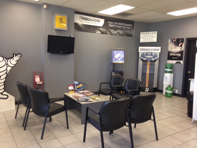 Automotive Edge | 1502 Victoria St N, Kitchener, ON N2B 3E2, Canada | Phone: (519) 578-8543