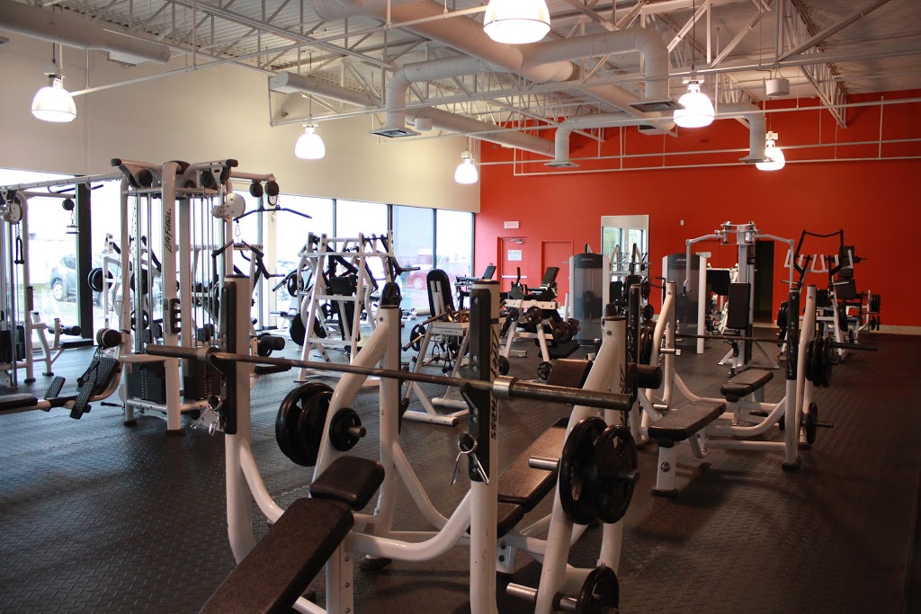 Nautilus Plus St-Romuald | 940 Chemin du Sault, Saint-Romuald, QC G6W 5M6, Canada | Phone: (418) 380-8988