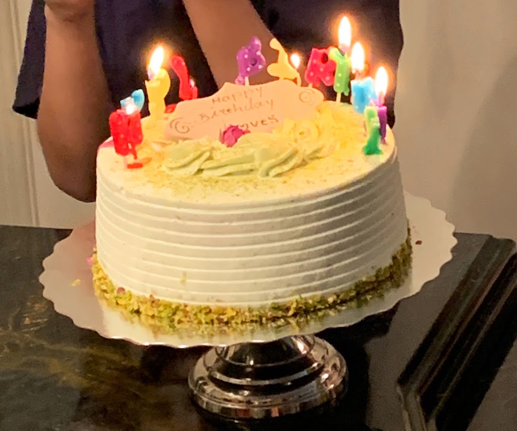 Shirini Sara Pastry House | 1875 Leslie St, North York, ON M3B 2M5, Canada | Phone: (416) 510-1050