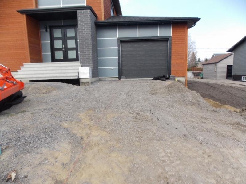 SL Enterprises | 10065 Rue de la Farinière, Québec, QC G2K 1L6, Canada | Phone: (418) 573-7201