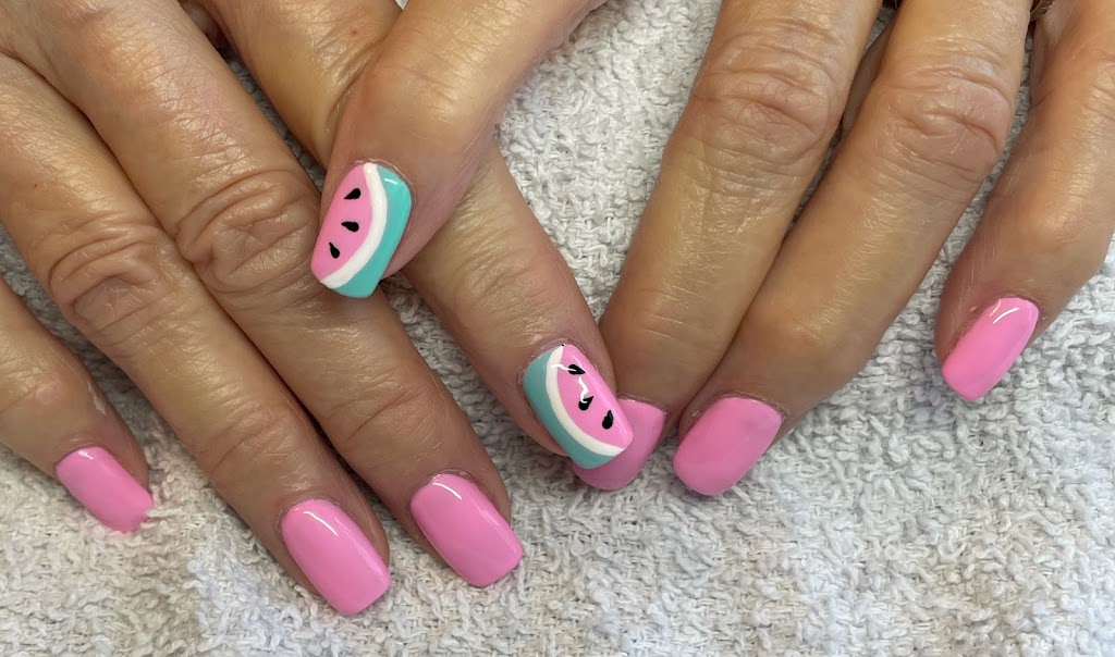 Tammys Nails | 133 Grand Ave, Norglenwold, AB T4S 1S5, Canada | Phone: (403) 392-9254