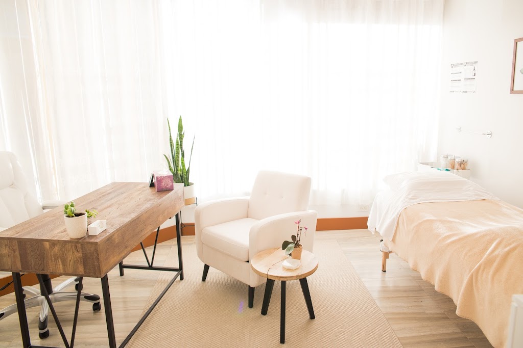 dawn Health and Wellness White Rock | 1440 George St Unit 101A, White Rock, BC V4B 4A3, Canada | Phone: (604) 385-3296